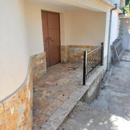 Rock Mountain House
